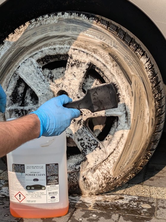 Optimum Power Clean 3,76L APC - uniwersalny środek czyszczący APC do auta o wysokiej skuteczności